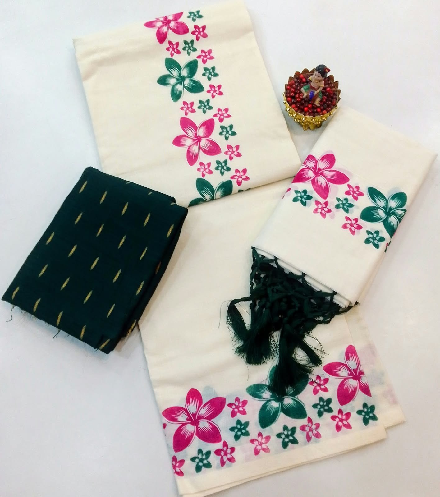Kerala Cotton Gada Piece Print Set Mundu
